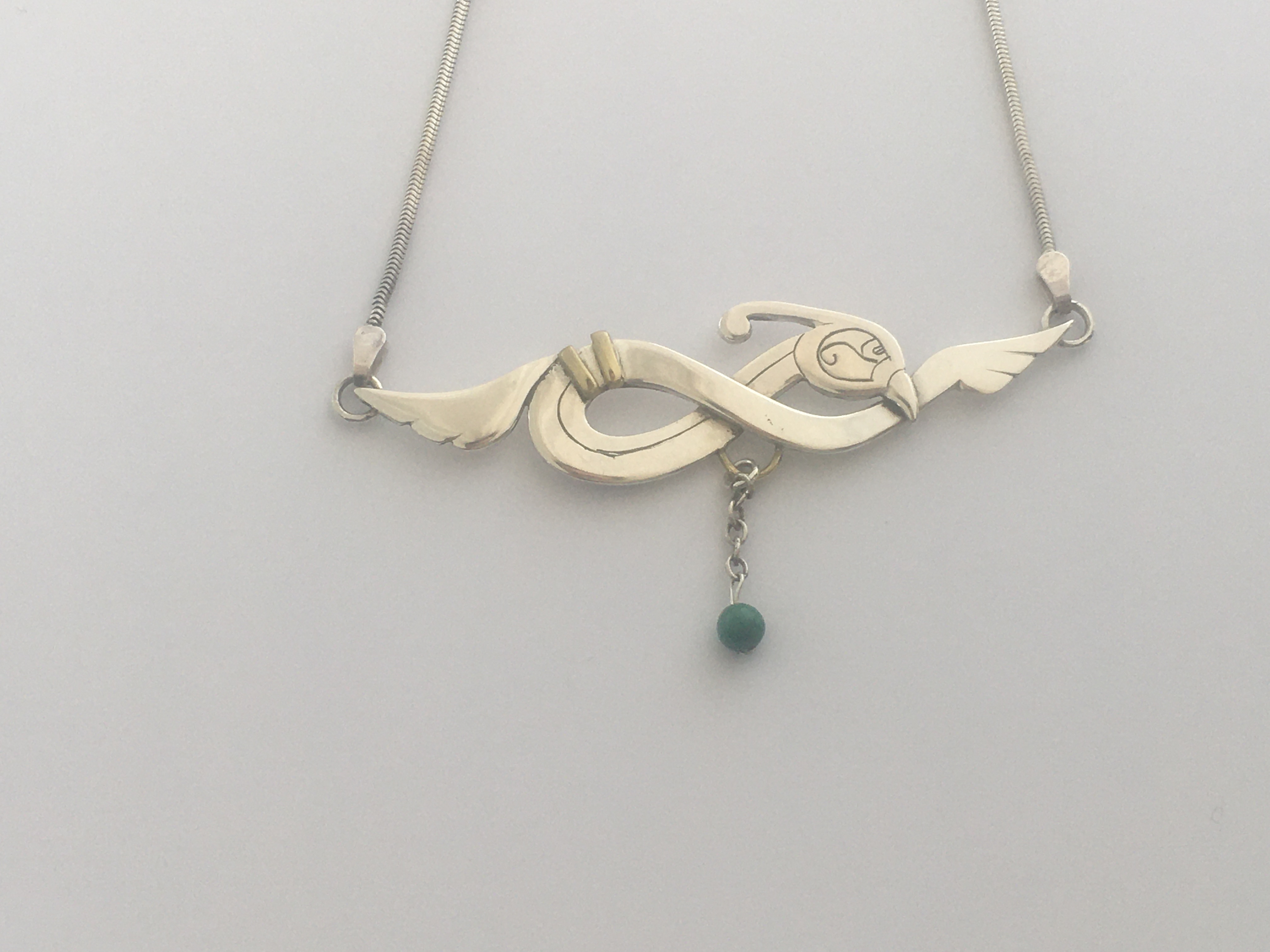 Silver bird pendant with malachite